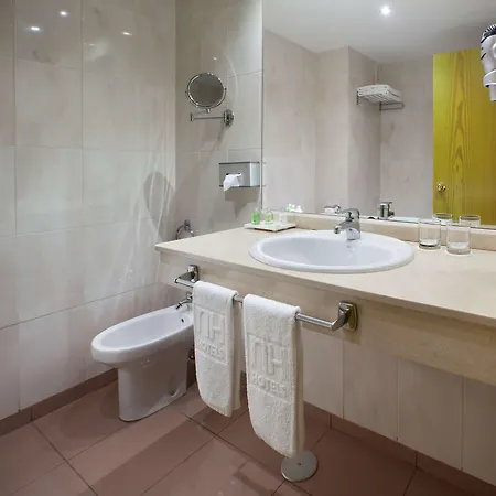 Nh拉斯帕尔玛斯帕尔亚拉斯卡昂特日拉斯酒店 酒店 3*