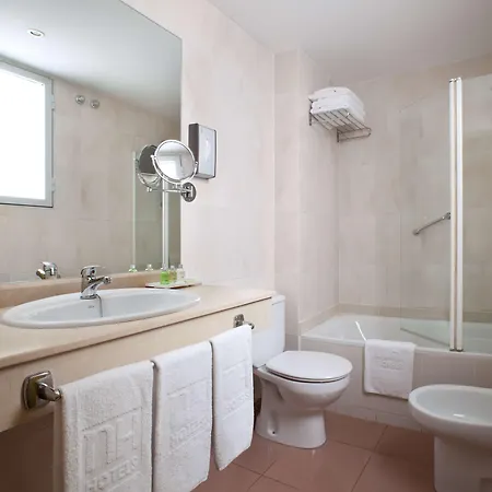 Nh Palmas Playa Canteras