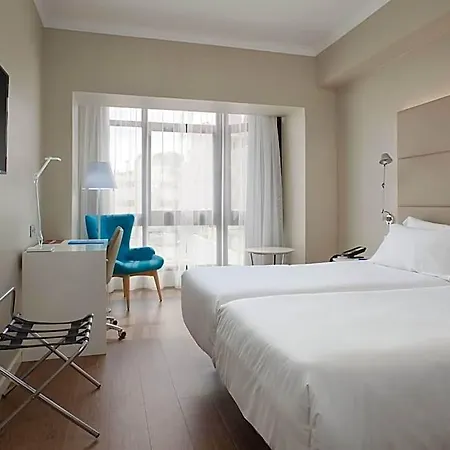 호텔 Nh Palmas Playa Canteras 3*