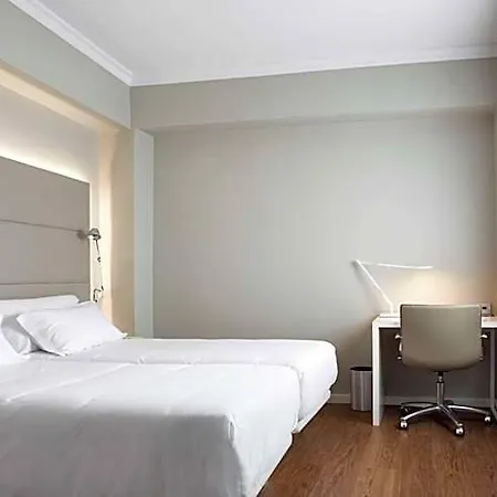 Nh Palmas Playa Canteras 3* 라스팔마스