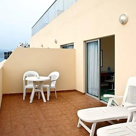 호텔 Nh Palmas Playa Canteras 3*