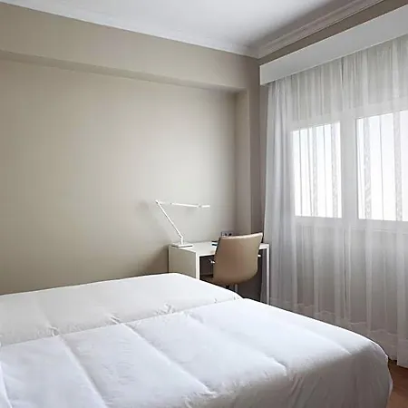 Nh Palmas Playa Canteras 호텔 3*