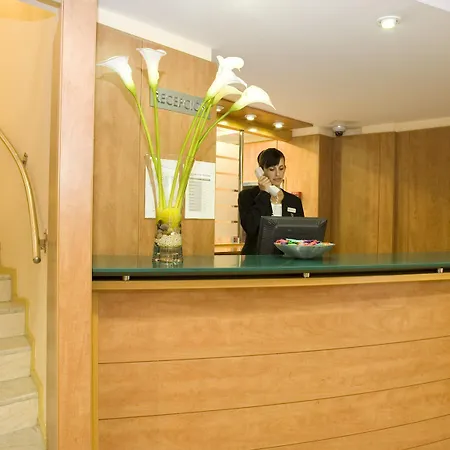 Ξενοδοχείο Nh Palmas Playa Canteras 3*