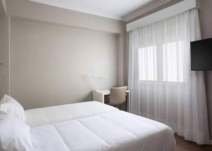 Nh Palmas Playa Canteras 3*