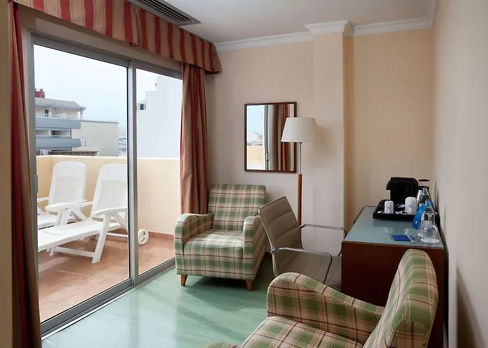 Hotel Nh Palmas Playa Canteras