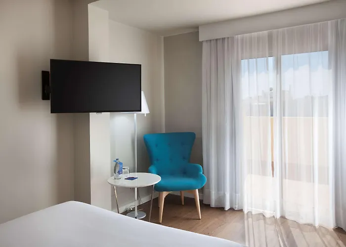 Nh Palmas Playa Canteras Hotel 3*